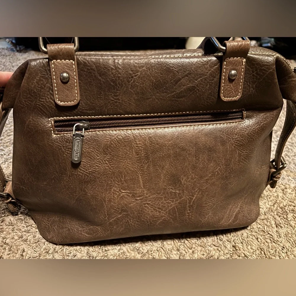 Wrangler Classic Brown Satchel - Picture 2 of 3